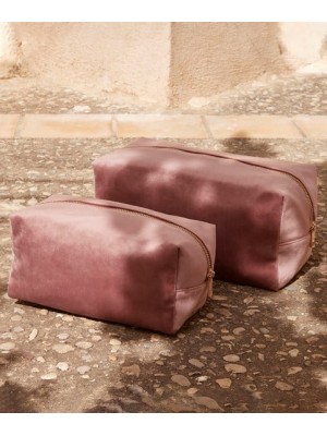 Plain Velvet toiletry/accessory case Bagbase 185g