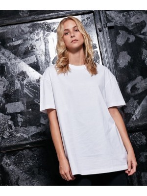 Women's Oversized Boyfriend Tee